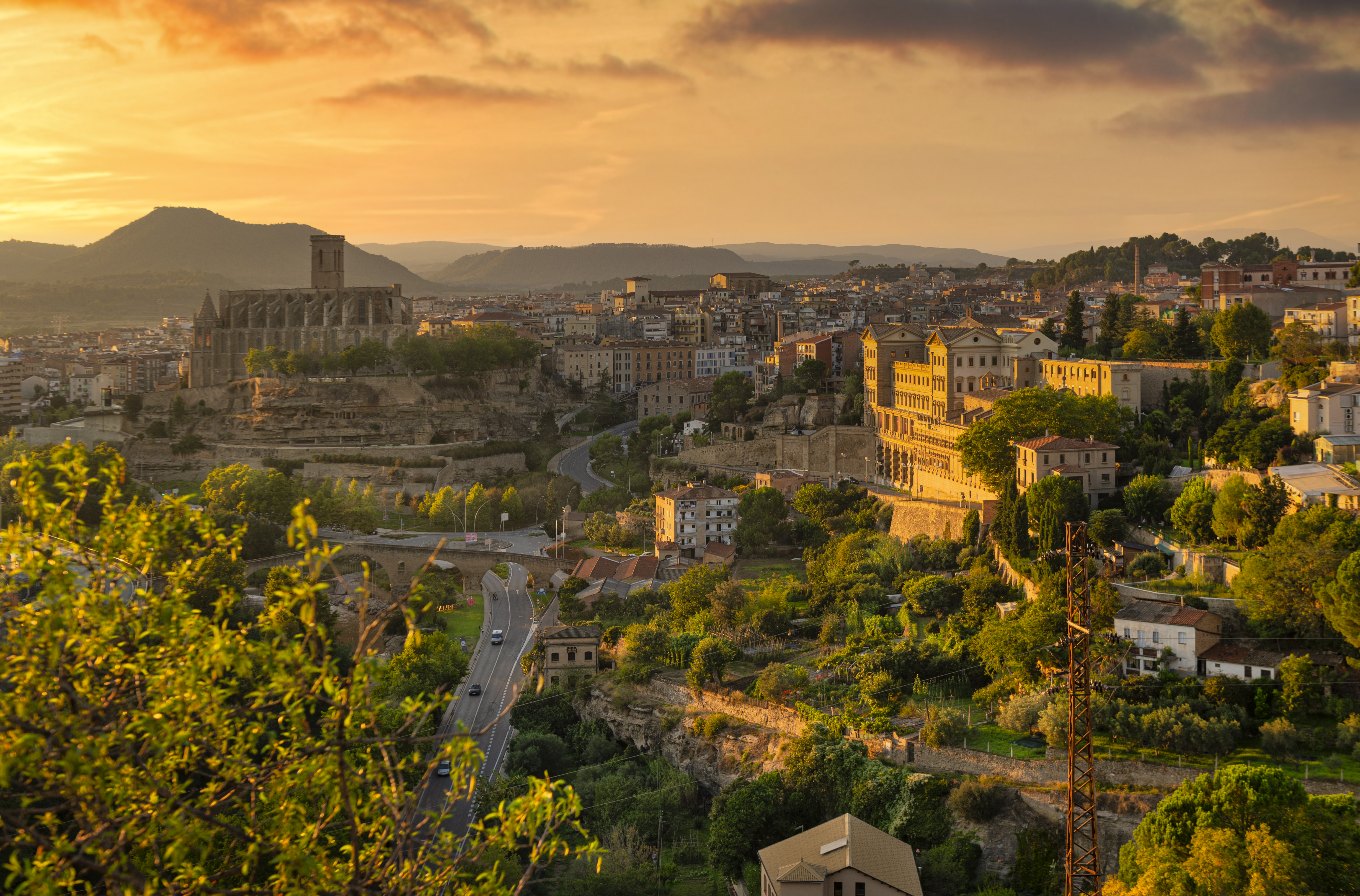 Manresa, la ciutat que (et) transforma